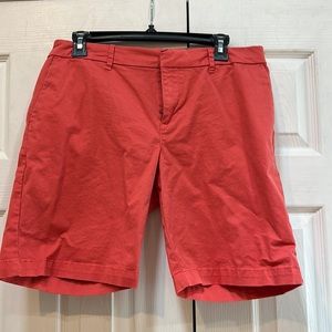 Tommy Hilfiger coral Bermuda shirts. Size 10
